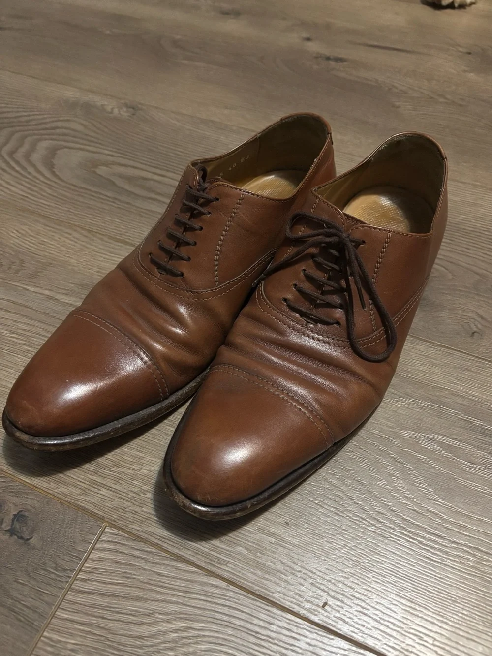 Men's Gucci Cap Toe Oxfords.